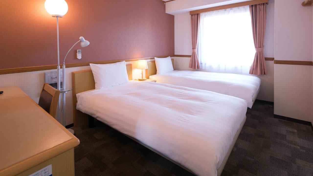 Toyoko Inn Miyazaki Ekimae מראה חיצוני תמונה