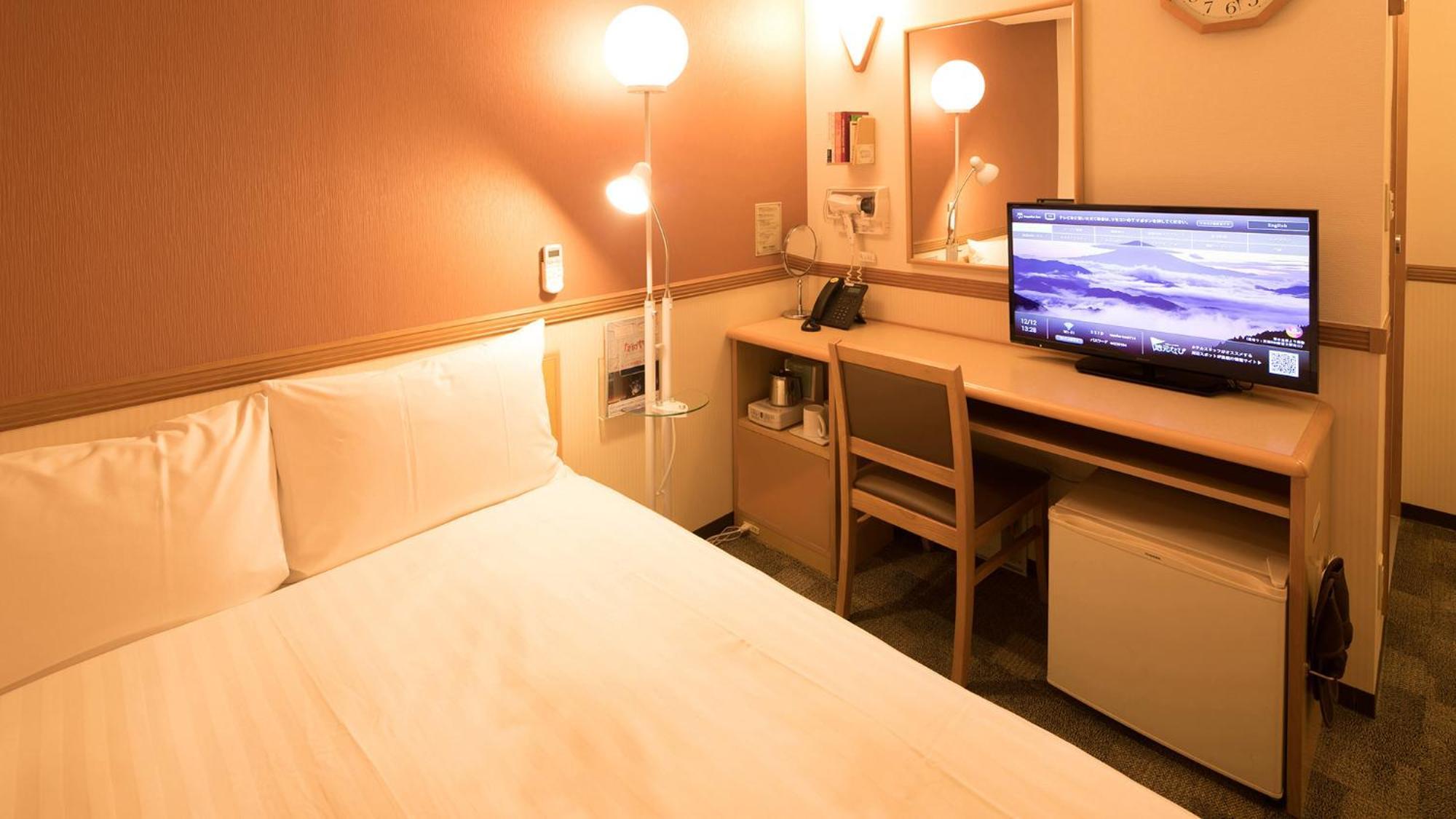 Toyoko Inn Miyazaki Ekimae חדר תמונה