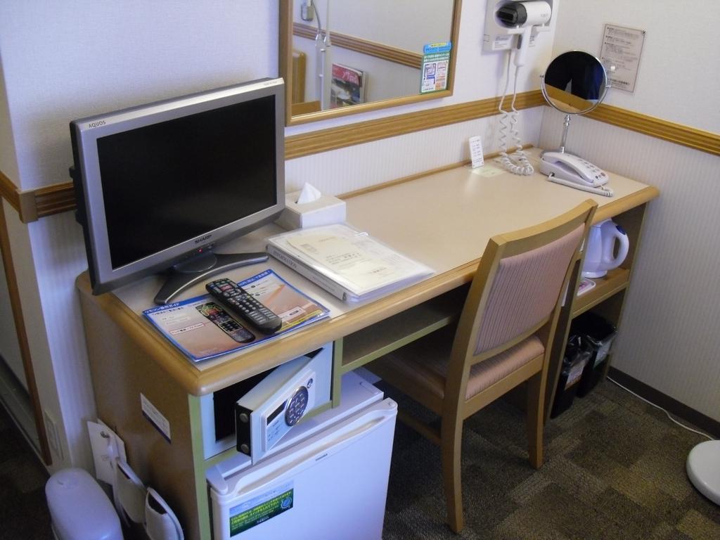 Toyoko Inn Miyazaki Ekimae מראה חיצוני תמונה
